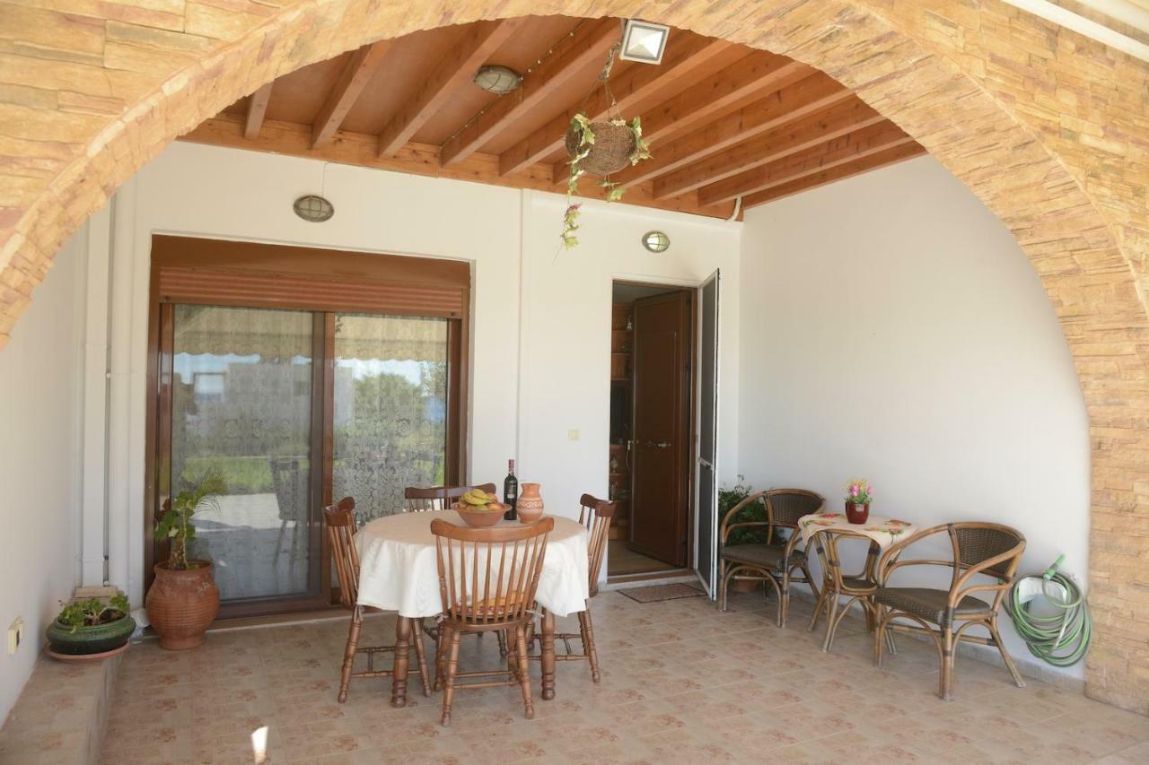 Blue Harmony Villas Kiotari Bagian luar foto